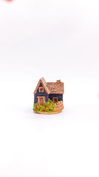 Casinha com Jardim Miniatura M647B