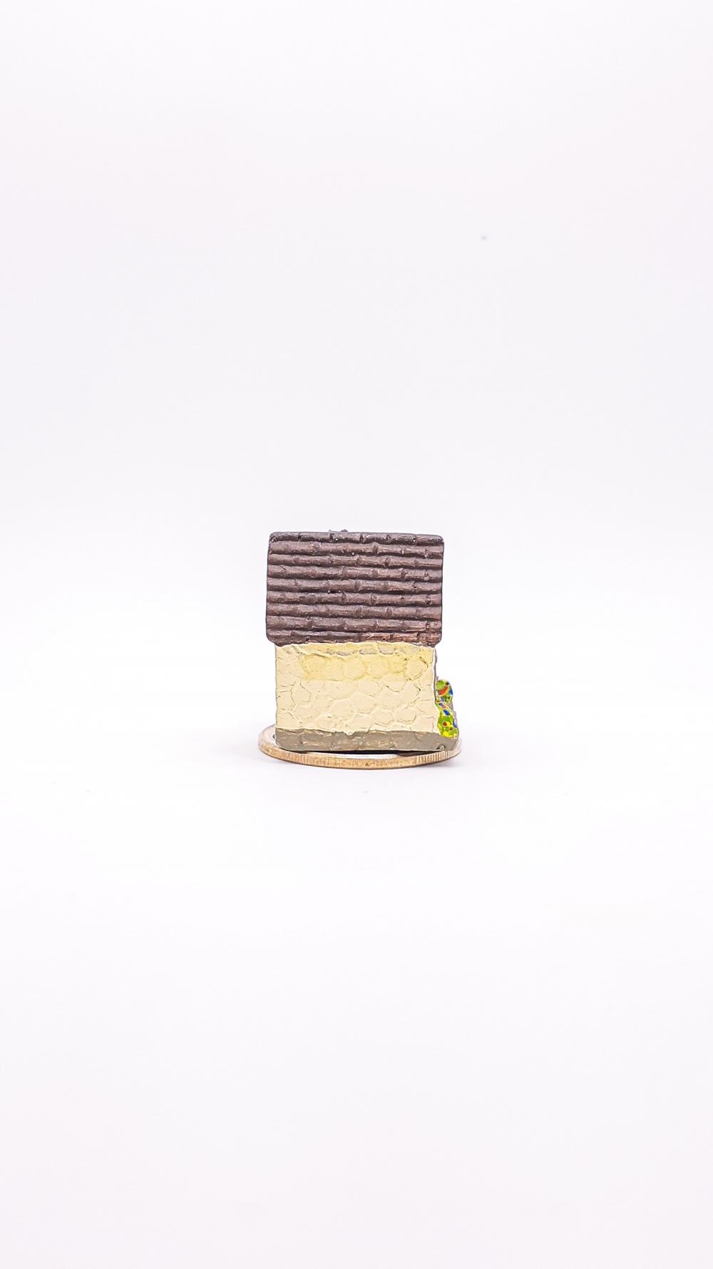 Casinha com Jardim Miniatura M647C