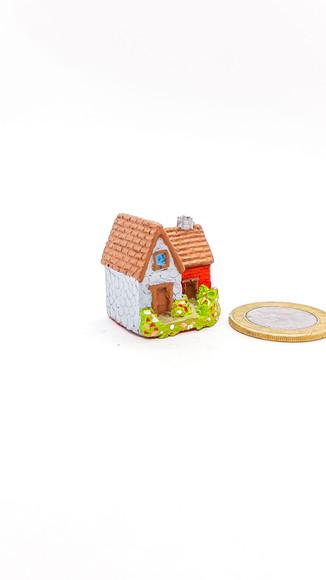 Casinha com Jardim Miniatura M647E