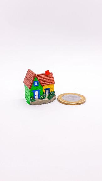 Casinha com Jardim Miniatura M647G
