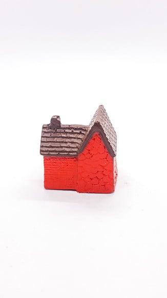 Casinha com Jardim Miniatura M647H