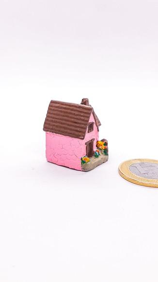 Casinha com Jardim Miniatura M647P