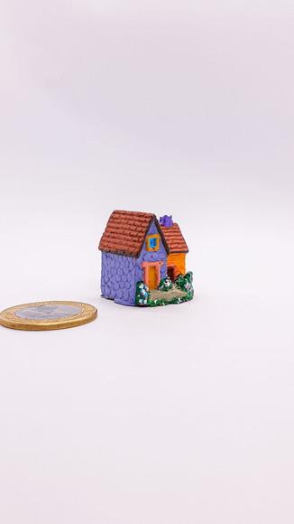 Casinha com Jardim Miniatura M647R