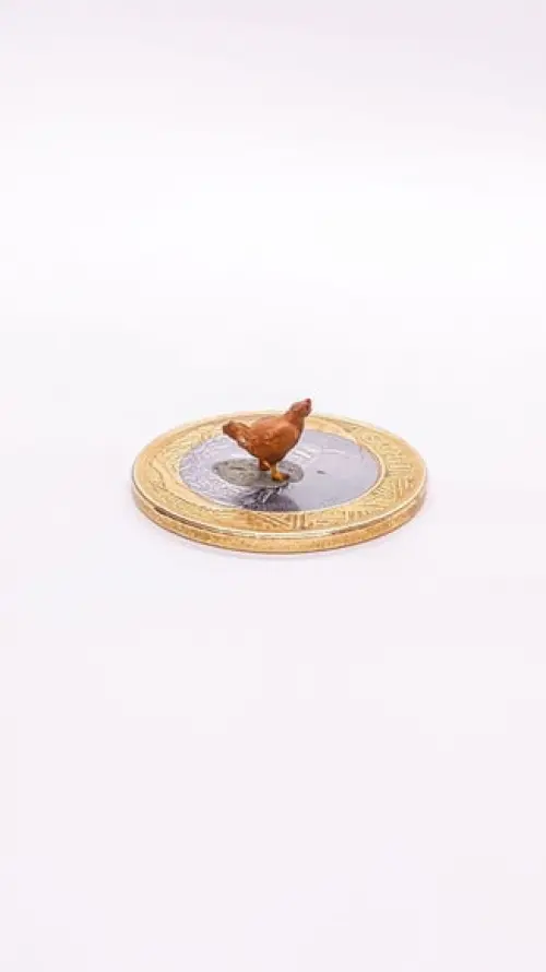 Galinha Miniatura M1040A