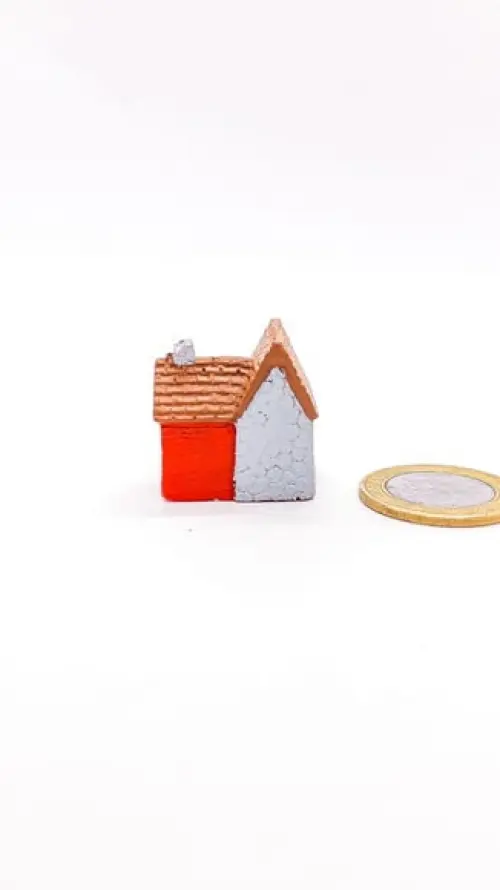 Casinha com Jardim Miniatura M647E