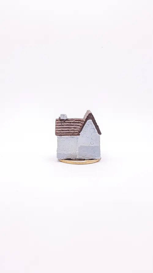 Casinha com Jardim Miniatura M647K