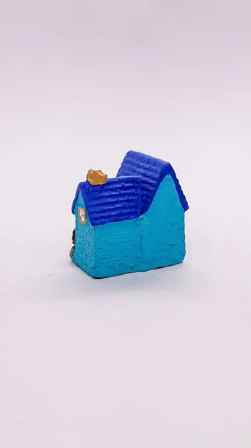 Casinha com Jardim Miniatura M647N
