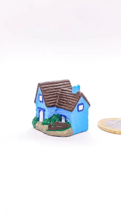 Casinha com Jardim Miniatura M647o