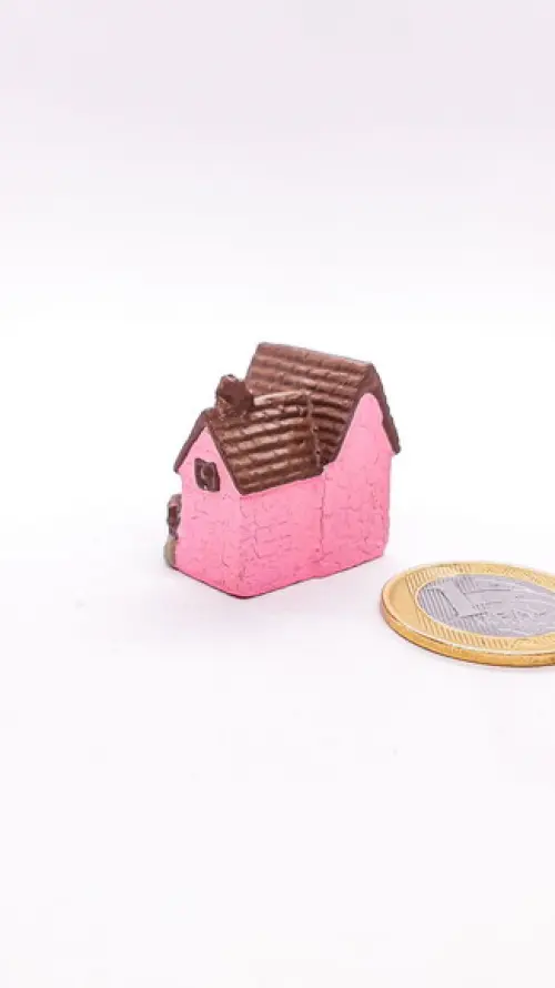 Casinha com Jardim Miniatura M647P