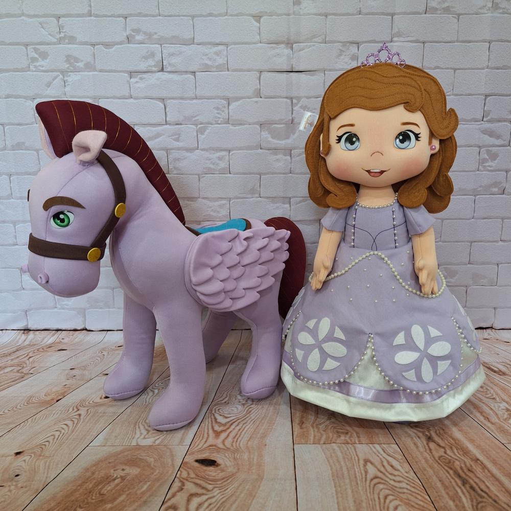 Coleção Luxo Princesa Sofia em Feltro e Malha