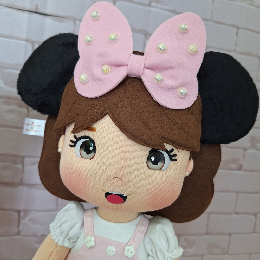 Menina Afetiva Minnie Rosa