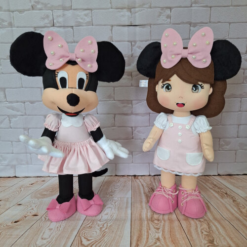 Menina Afetiva Minnie Rosa