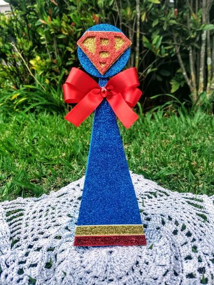 Caixa Pirâmide Super Homem