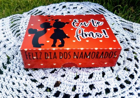 Caixinha para 6 Bombons ou Docinhos dia dos Namorados