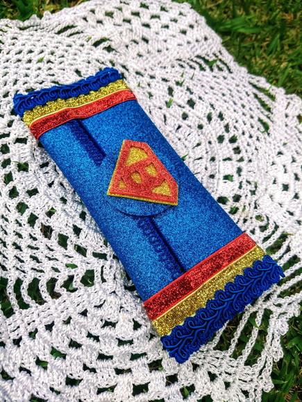 Kit Kat Luxo Superman