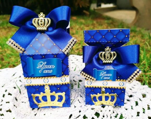 Kit lembrancinhas realeza azul e dourado