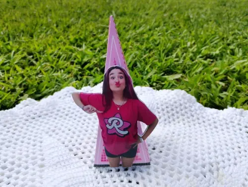 Caixa Cone Emily Vick