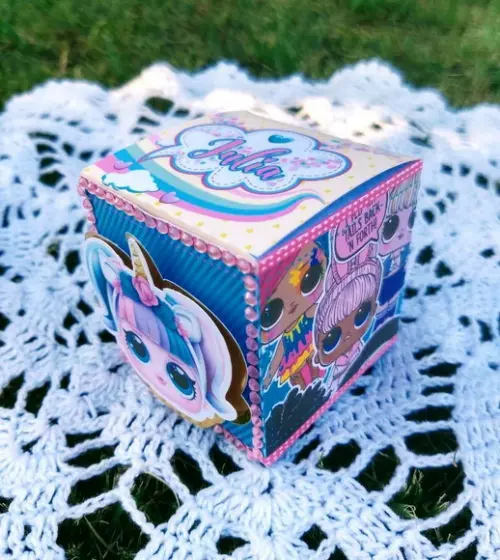 Caixa Cubo Personalizada LOL Surprise