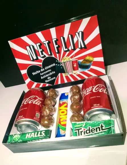 Caixa Sessão Netflix - Presente Aniversário de Namoro