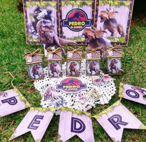 Kit Festa um só bolinho Dinossauro