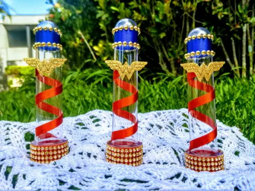 Kit Lembrancinhas Mulher Maravilha Luxo