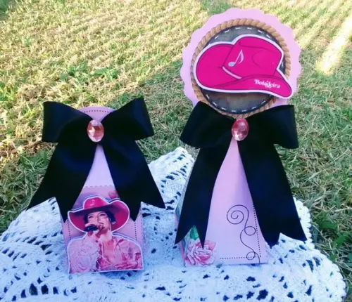Lembrancinhas Personalizadas Ana Castela - 20 Itens