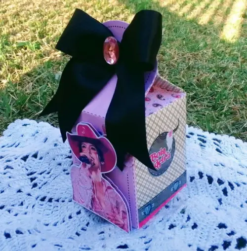 Lembrancinhas Personalizadas Ana Castela - 20 Itens