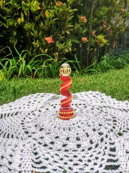 Tubete Vermelho e Dourado Realeza