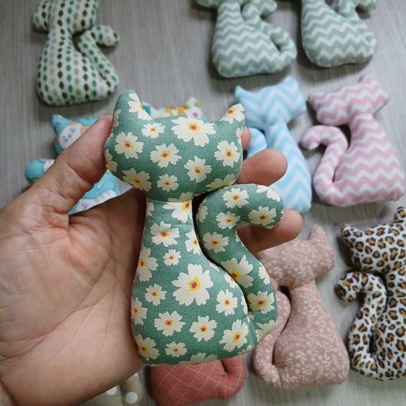 Kit 12 Gatinhos Lembrancinhas