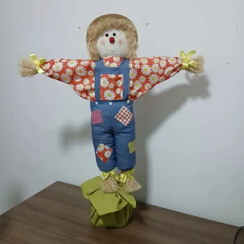 Espantalho Decoração Junina