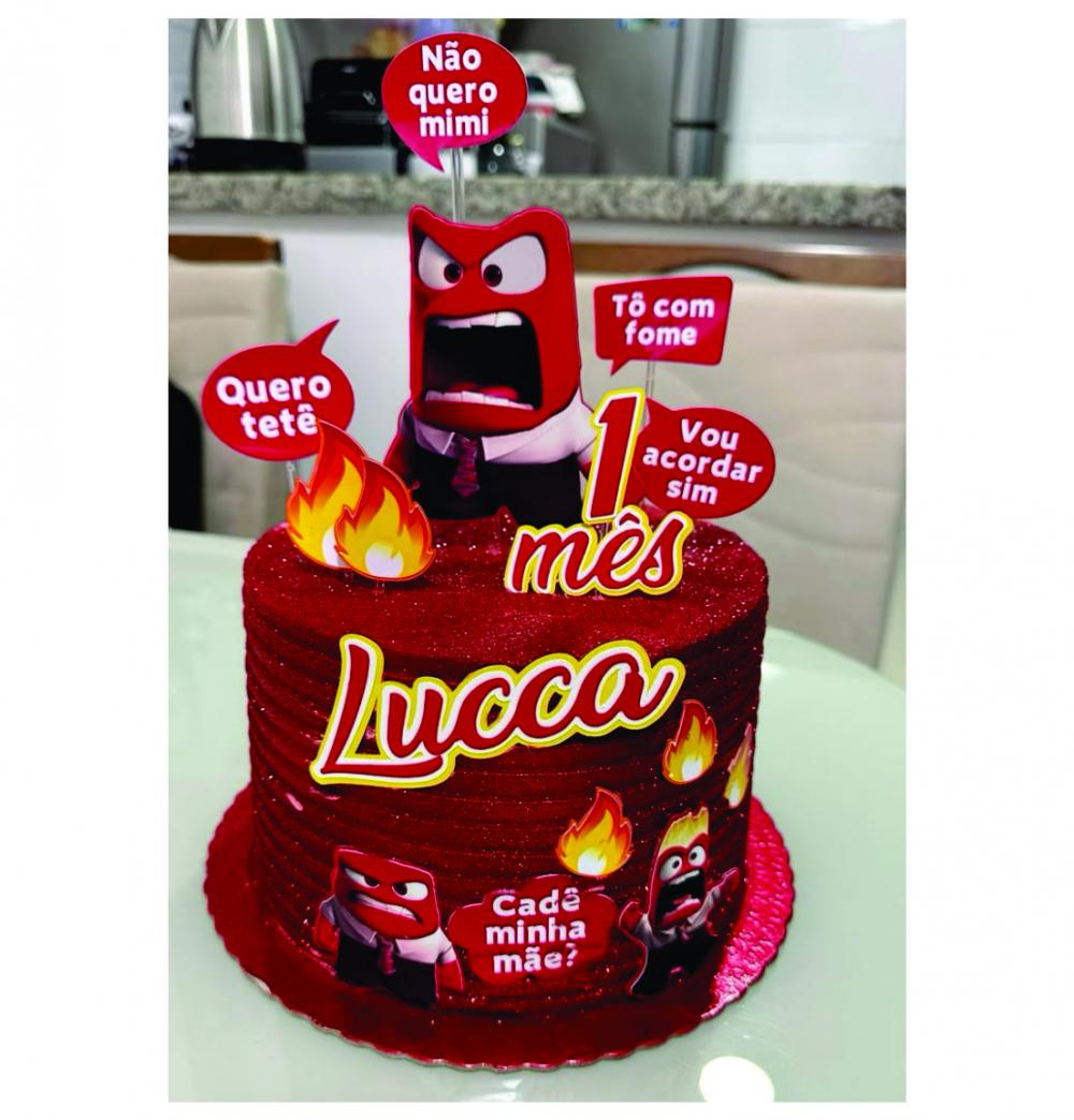 topo de bolo raiva divertidamente