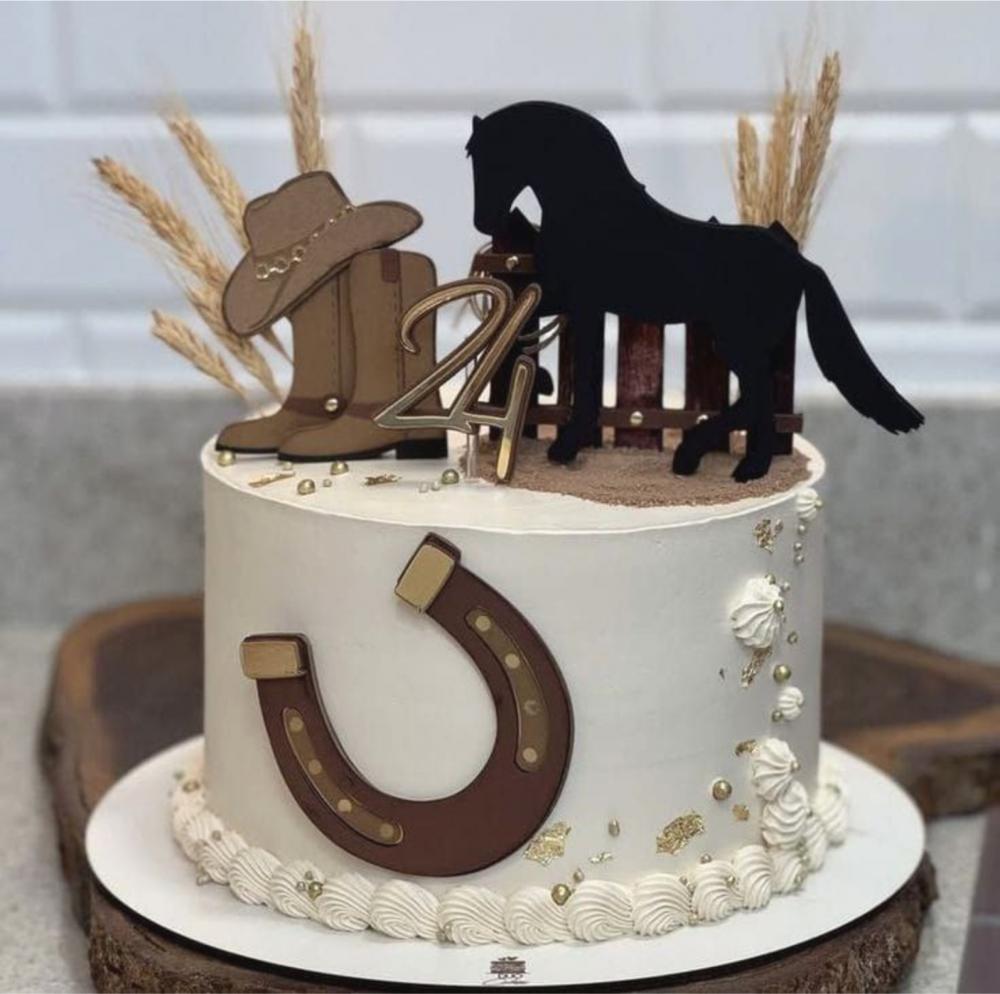 topo de bolo fazenda