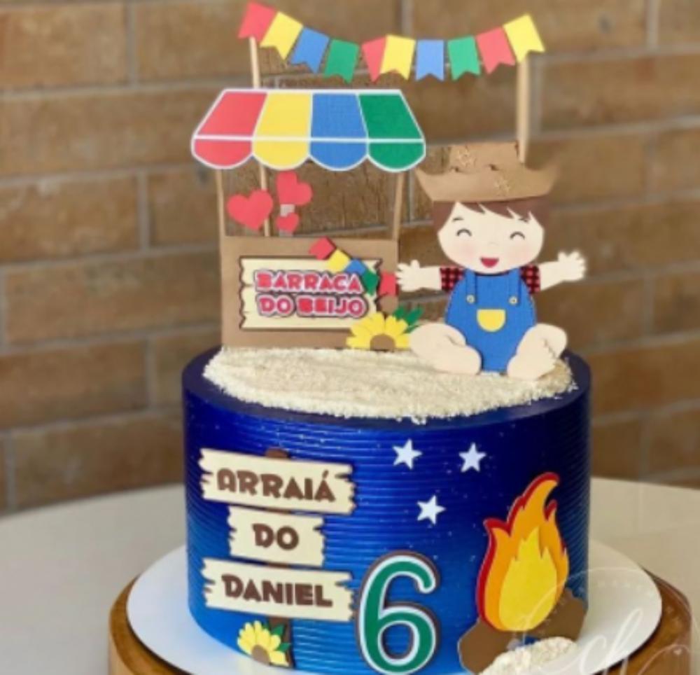 topo de bolo festa junina menino mesversário