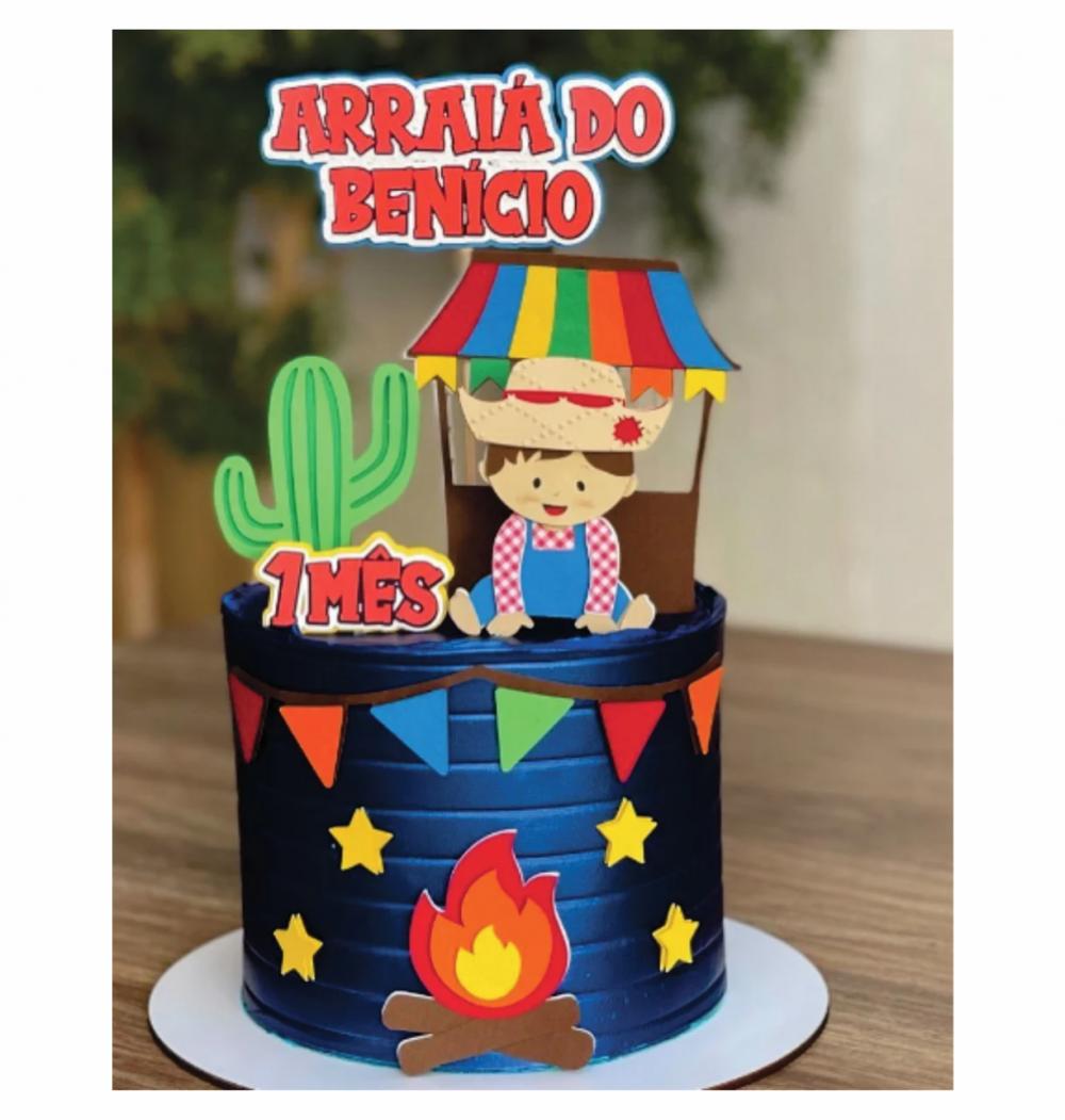 topo de bolo arraiá menino caipira