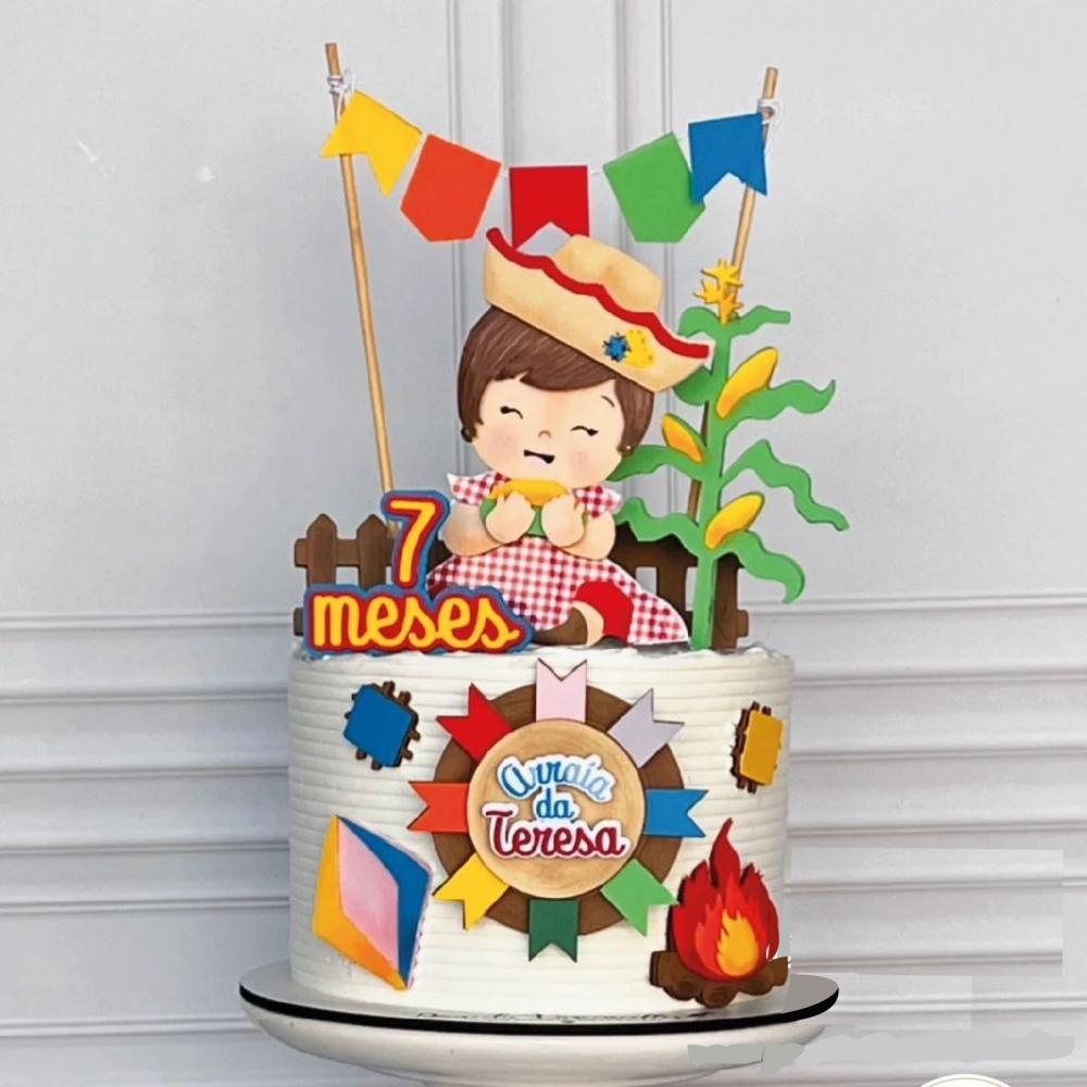 topo de bolo arraiá menina caipira