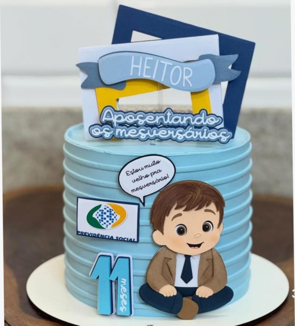 topo de bolo conclusão de mesversário menino