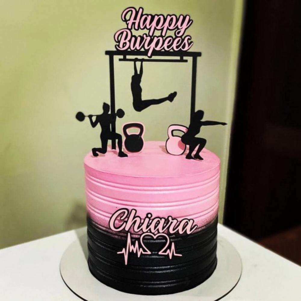 topo de bolo academia