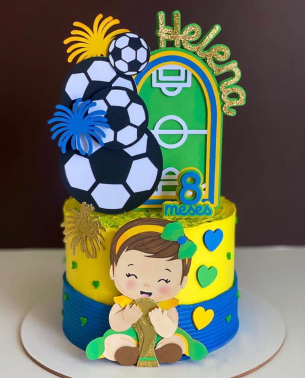 topo de bolo futebol brasil copa mesversário menina
