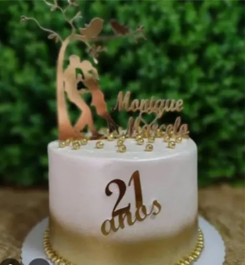 topo de bolo love namorados