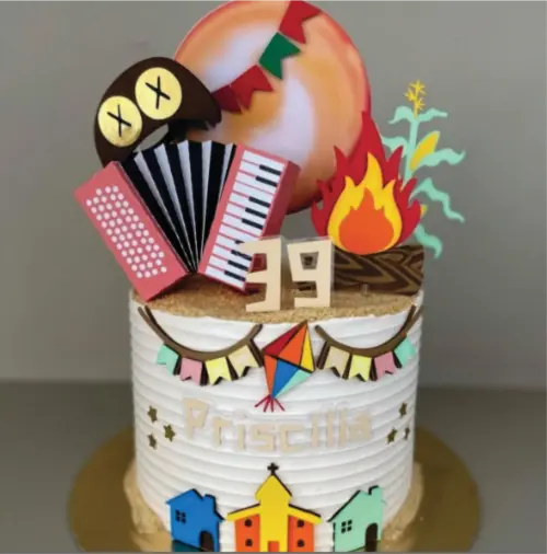 topo de bolo festa junina sanfona