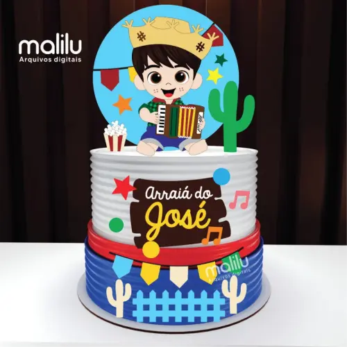 topo de bolo arraiá menino com sanfona