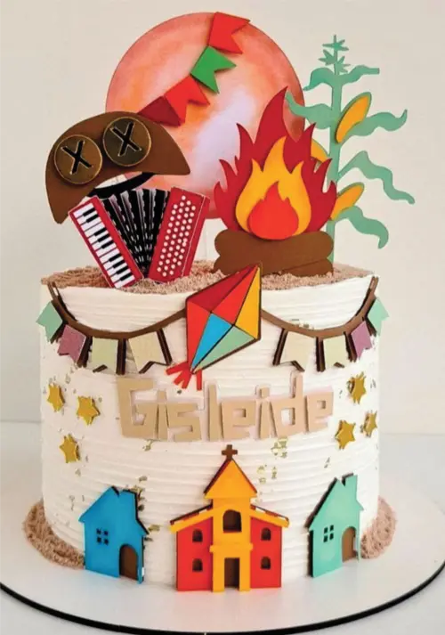 topo de bolo festa junina sanfona