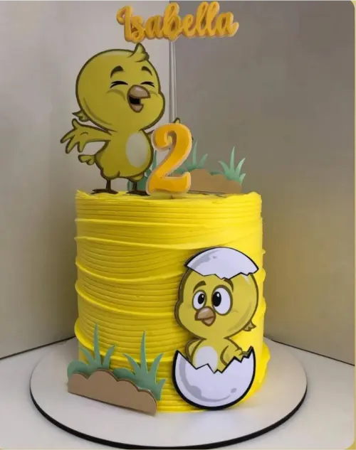 topo de bolo pintinho amarelinho