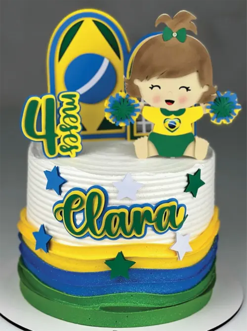 topo de bolo futebol brasil copa mesversário menina