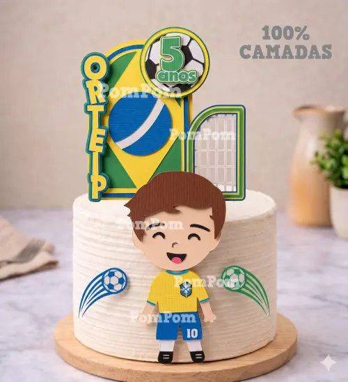 topo de bolo futebol brasil menino