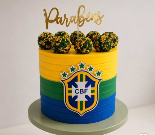 topo de bolo futebol brasil