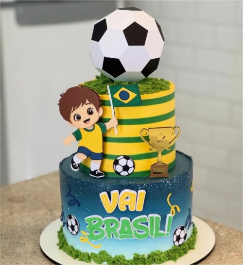 topo de bolo brasil menino