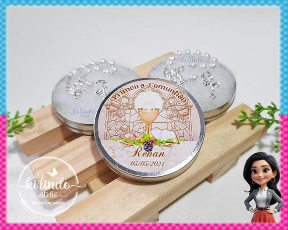 Lembrancinha de Primeira Comunhão Mini Terço na Latinha