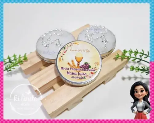 Lembrancinha de Primeira Eucaristia Mini Terço na Latinha