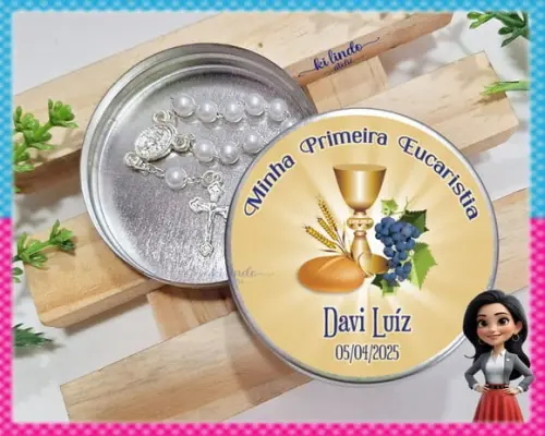 Lembrancinha de Primeira Eucaristia Mini Terço na Latinha